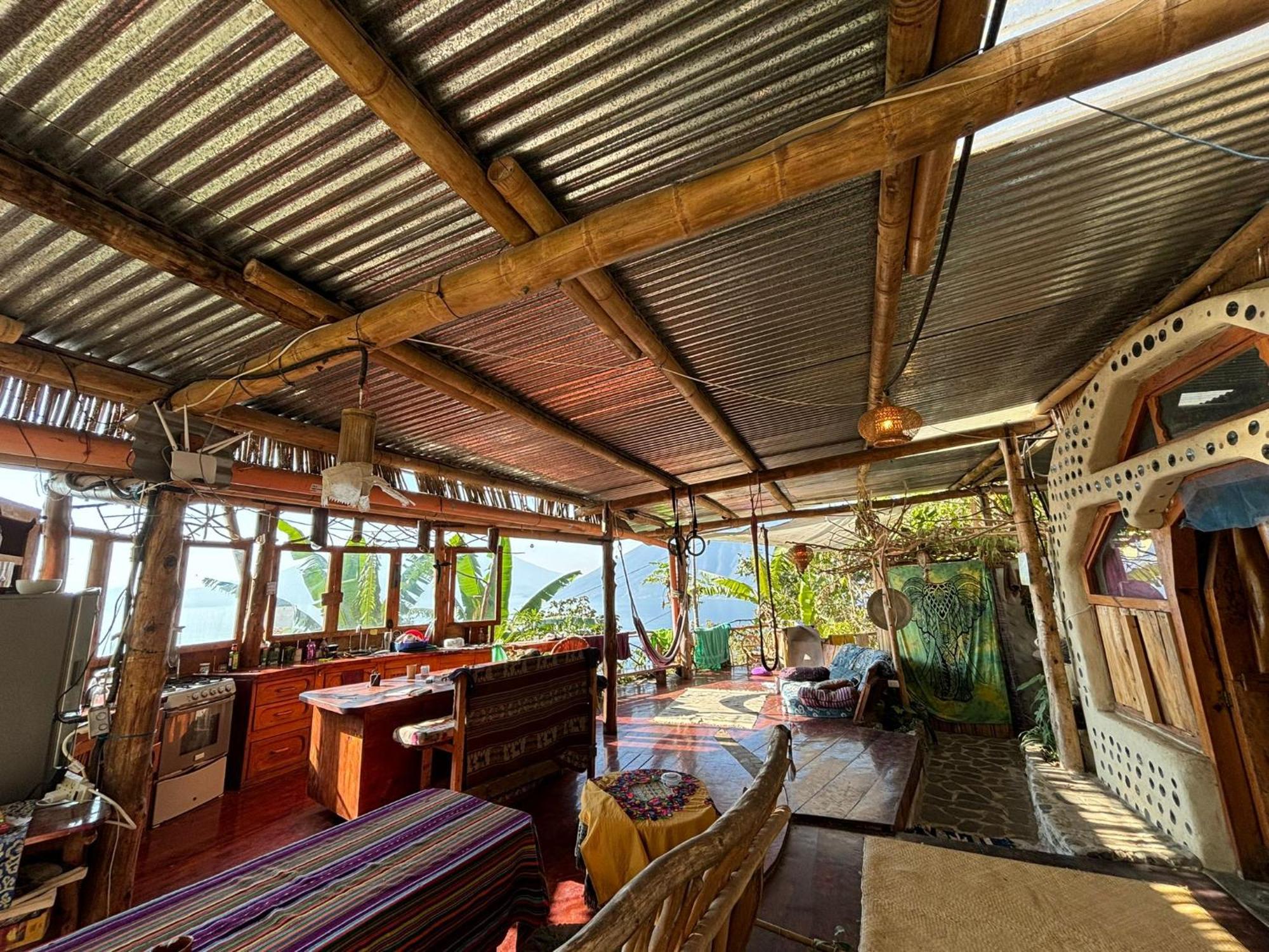 Pensjonat Earthship Atitlan San Marcos La Laguna Zewnętrze zdjęcie